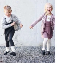 All-Year-Round Knitting For Little Sweethearts -Stella Sales B9780764365072d 86599.1672950079