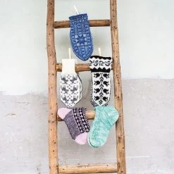 Nina's Favorite Mittens And Socks From Around Norway -Stella Sales B9781646011643f 13331.1676318708