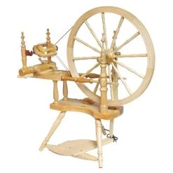 Kromski Polonaise Spinning Wheel - Clear Finish